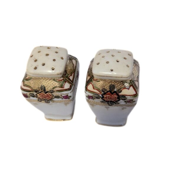 Vintage Hand Painted Salt & Pepper Shakers Gold Floral Square White Ceramic - Picture 2 of 9